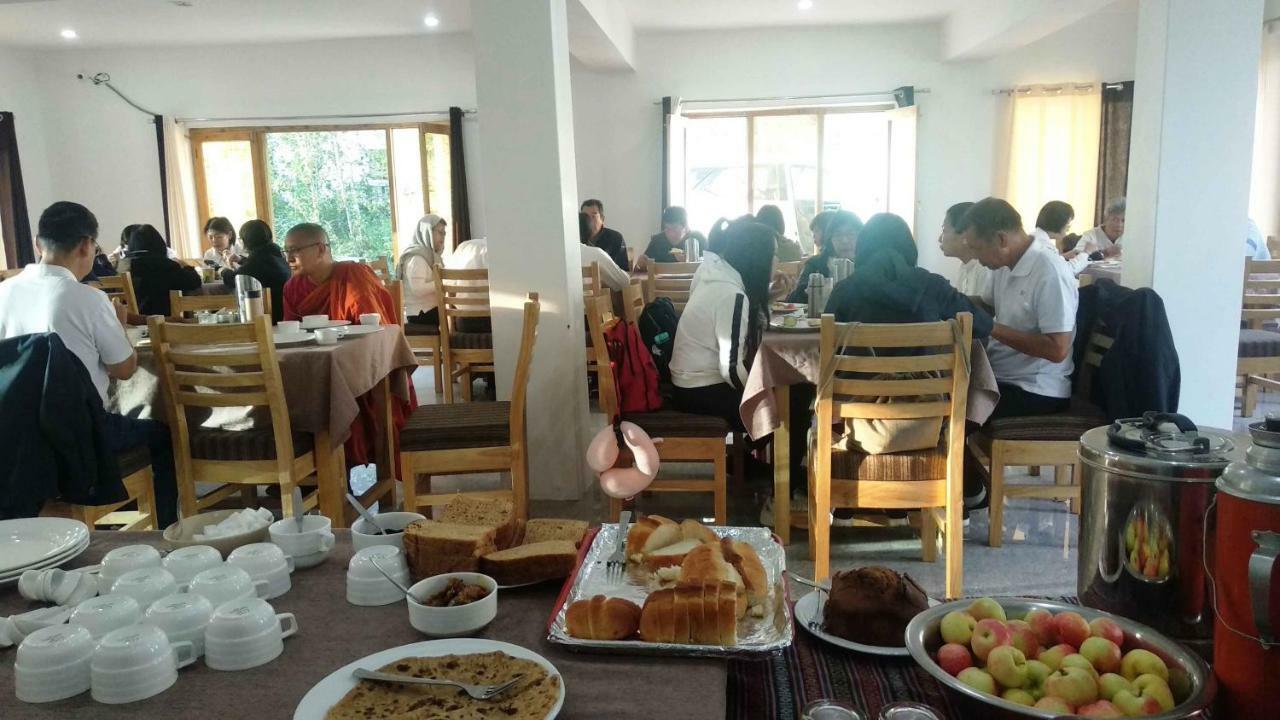 Hunder Residency Hotel Leh Esterno foto