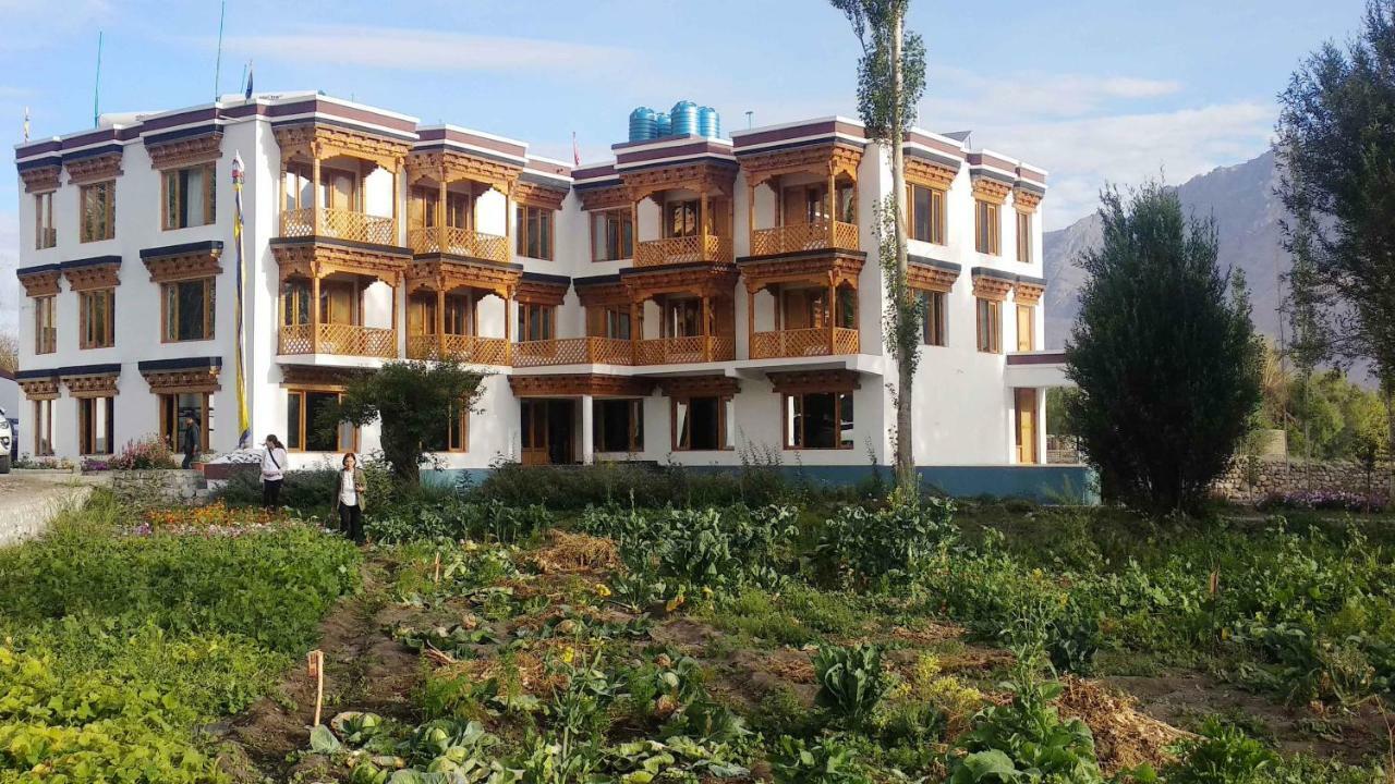 Hunder Residency Hotel Leh Esterno foto