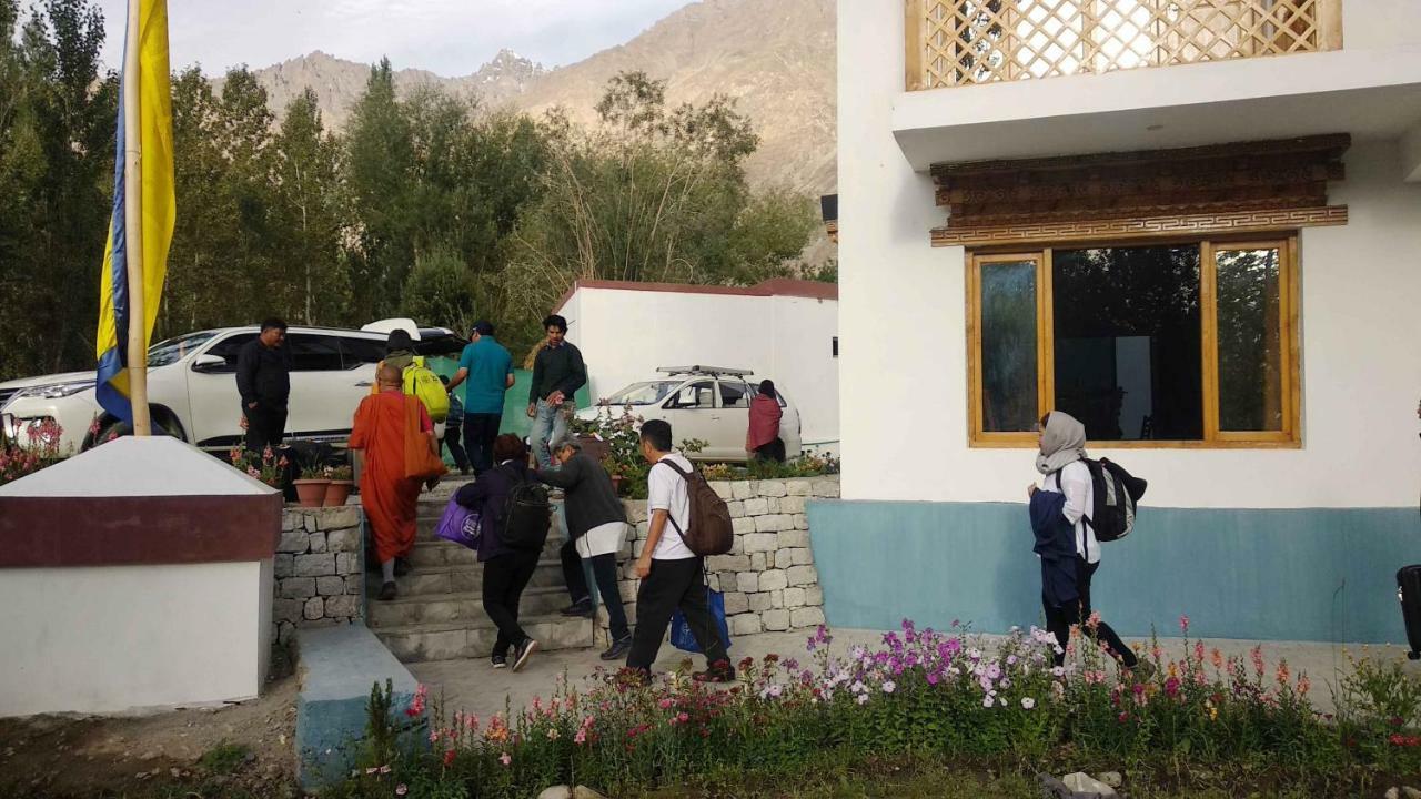 Hunder Residency Hotel Leh Esterno foto