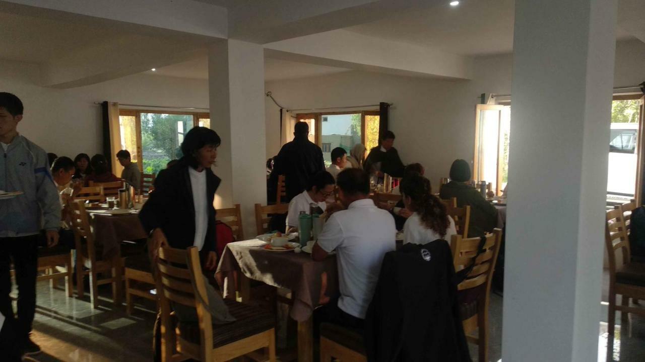 Hunder Residency Hotel Leh Esterno foto